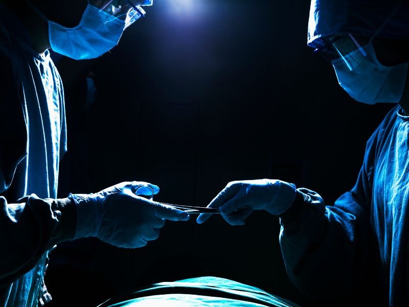 Cavernomas cerebrais diagnóstico e cirurgia moderna